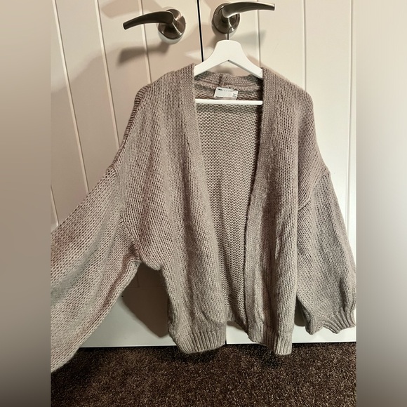ASOS Design Cardigan in Size 0 - Picture 4 of 6